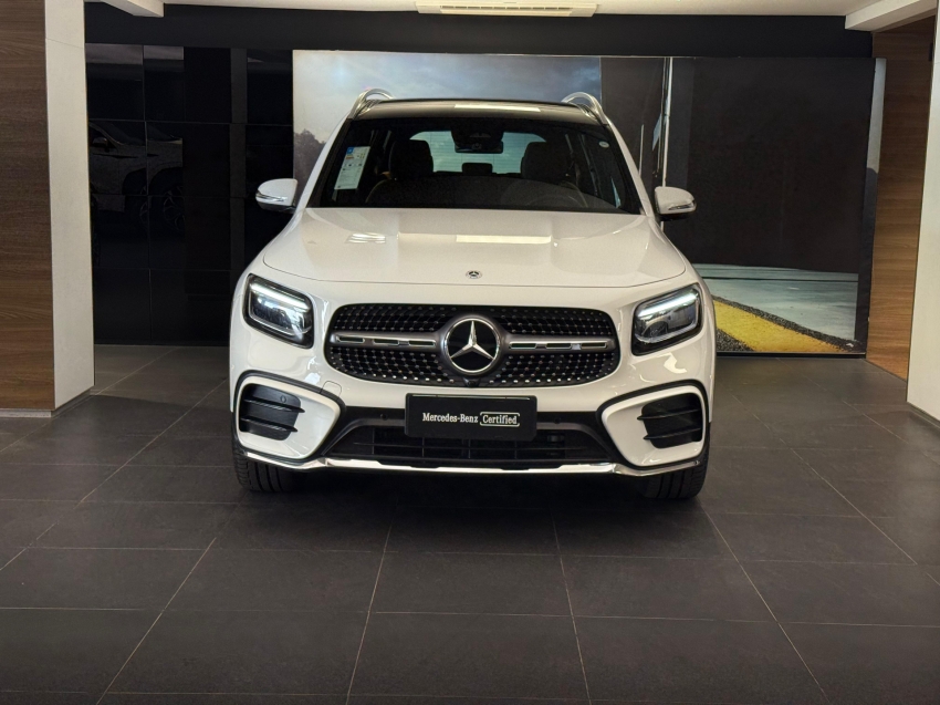 mercedes-benz glb 220 2.0 mhev amg line 4matic 8g-dct hibrido 4p automatico 20251