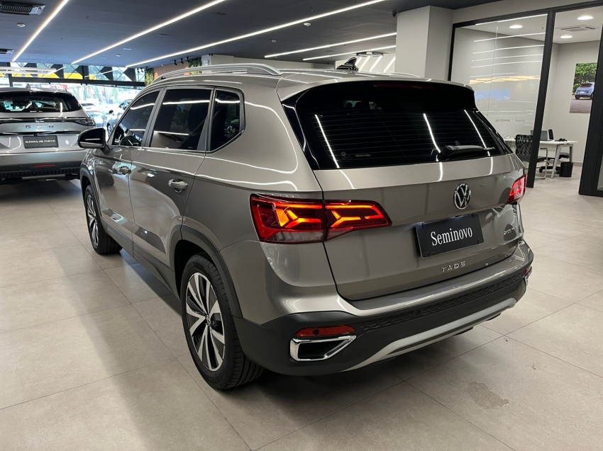 volkswagen taos 1.4 250 tsi total flex highline automatico 4p 20225