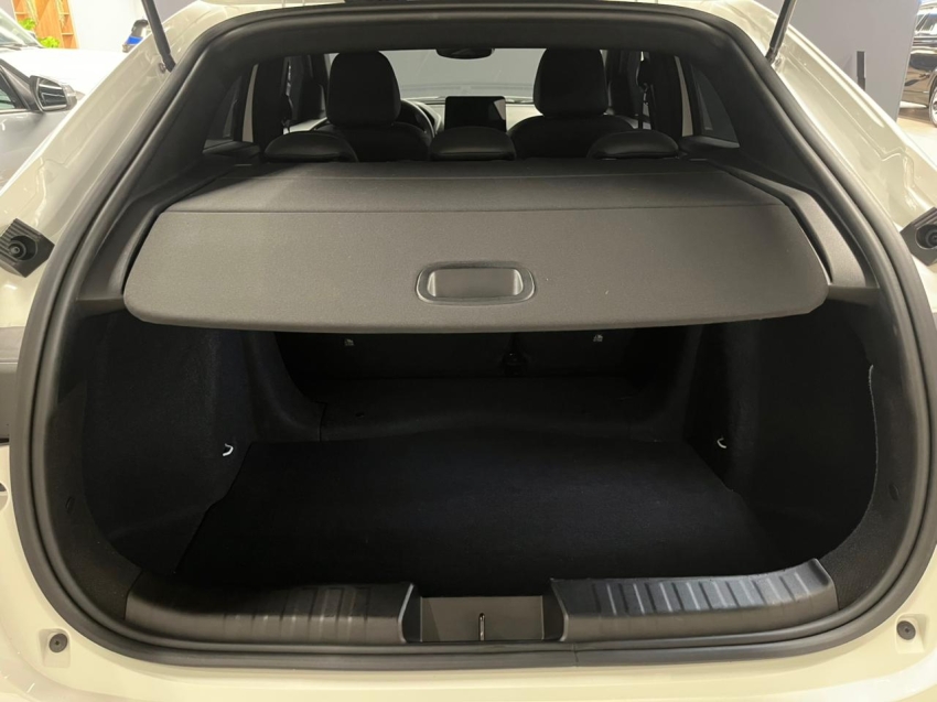 fiat fastback 1.3 turbo 270 flex abarth at6 4p automatico 202510