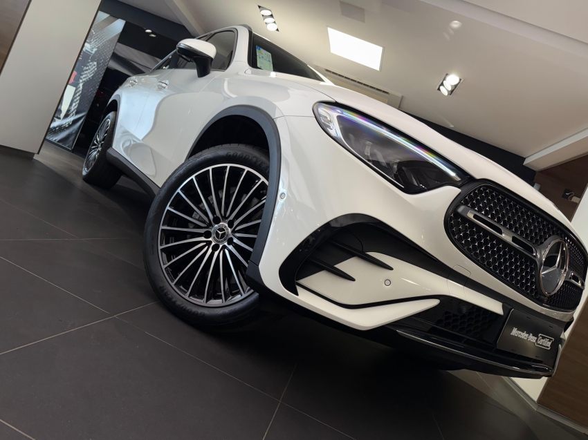 mercedes-benz glc 300 2.0 mhev amg line 4matic 9g-tronic hibrido 4p automatico 202515