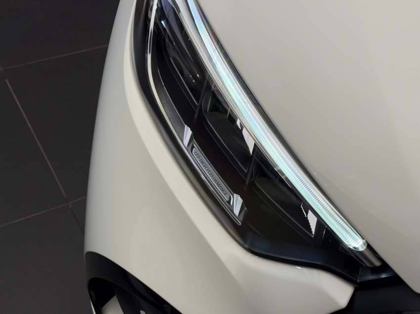 mercedes-benz glc 300 2.0 mhev amg line 4matic 9g-tronic hibrido 4p automatico 202517