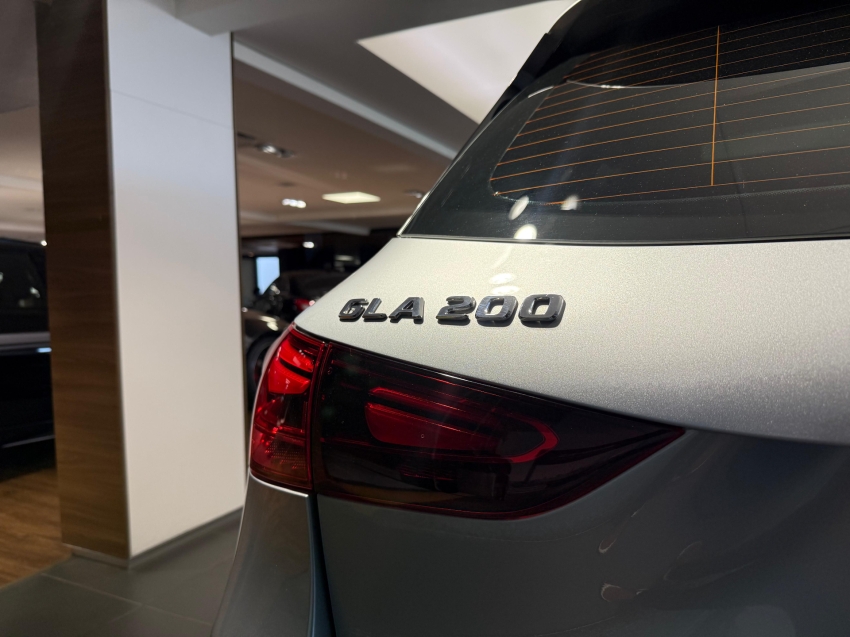 mercedes-benz gla 200 1.3 mhev progressive 7g-dct hibrido 5p automatico 202514