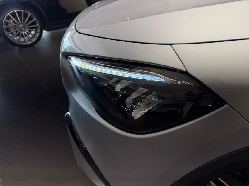 mercedes-benz gla 200 1.3 mhev progressive 7g-dct hibrido 5p automatico 202512