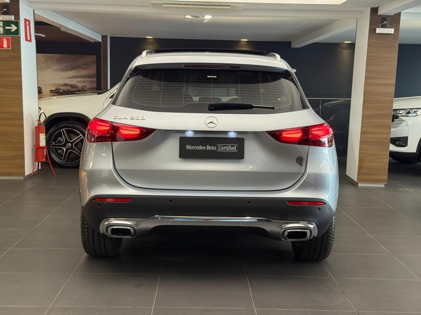 mercedes-benz gla 200 1.3 mhev progressive 7g-dct hibrido 5p automatico 20254