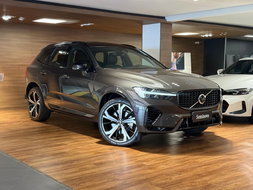 volvo xc60 2.0 t8 recharge ultimate dark awd geartronic hibrido 4p automatico 20242