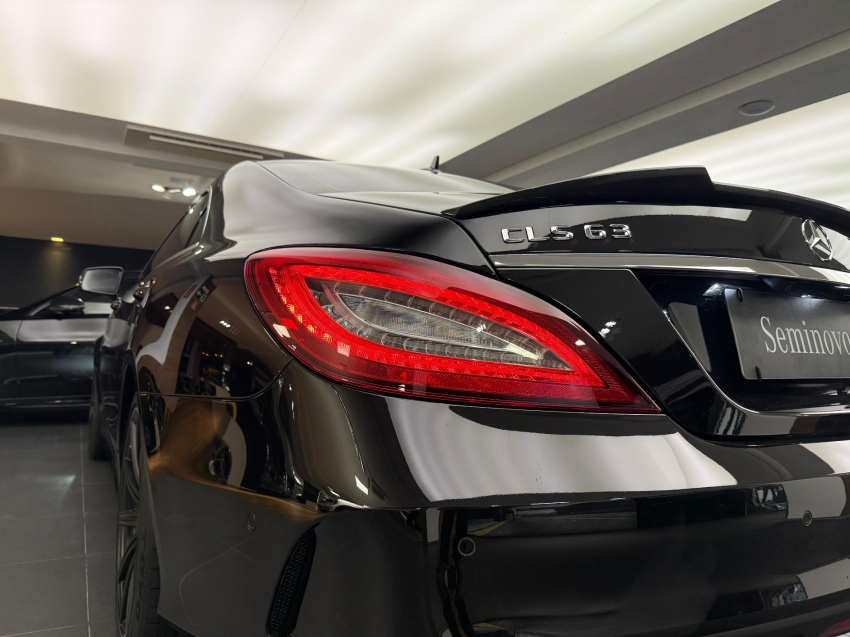 mercedes-benz cls 63 amg 5.5 v8 turbo gasolina 4p automatico 201519