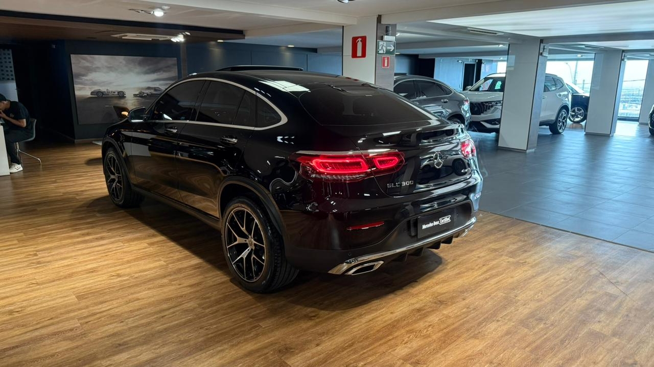 mercedes-benz glc 300 2.0 cgi gasolina coupe amg line 4matic 9g-tronic 4p automatico 20235