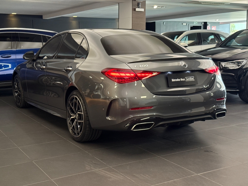 mercedes-benz c 300 2.0 eq boost hibrido amg line 9g-tronic 4p automatico 20255