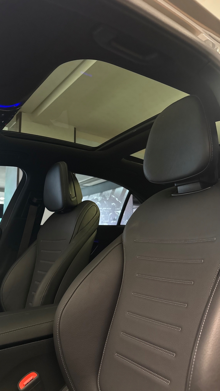 mercedes-benz c 300 2.0 eq boost hibrido amg line 9g-tronic 4p automatico 202512