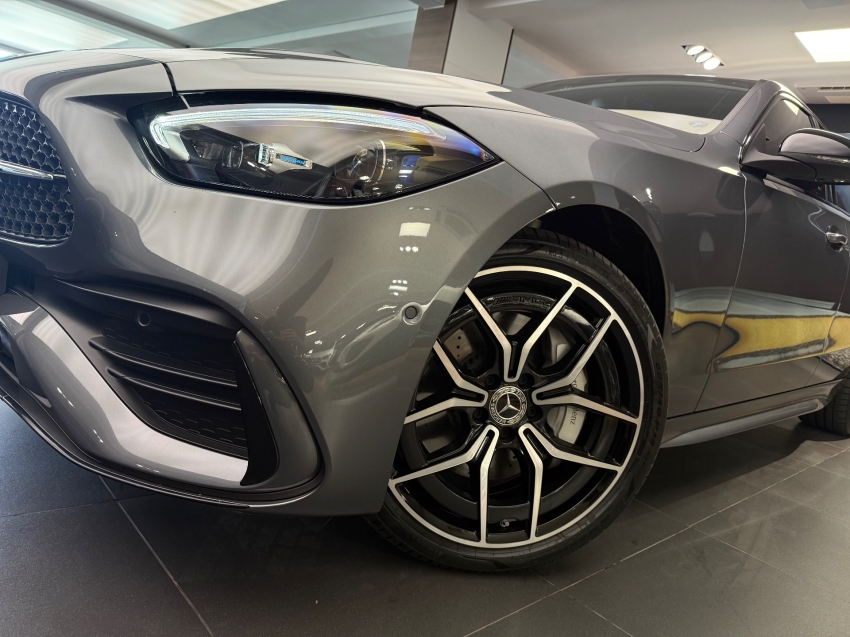 mercedes-benz c 300 2.0 eq boost hibrido amg line 9g-tronic 4p automatico 202522