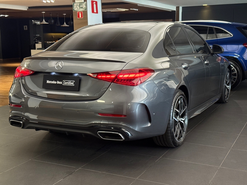 mercedes-benz c 300 2.0 eq boost hibrido amg line 9g-tronic 4p automatico 20253