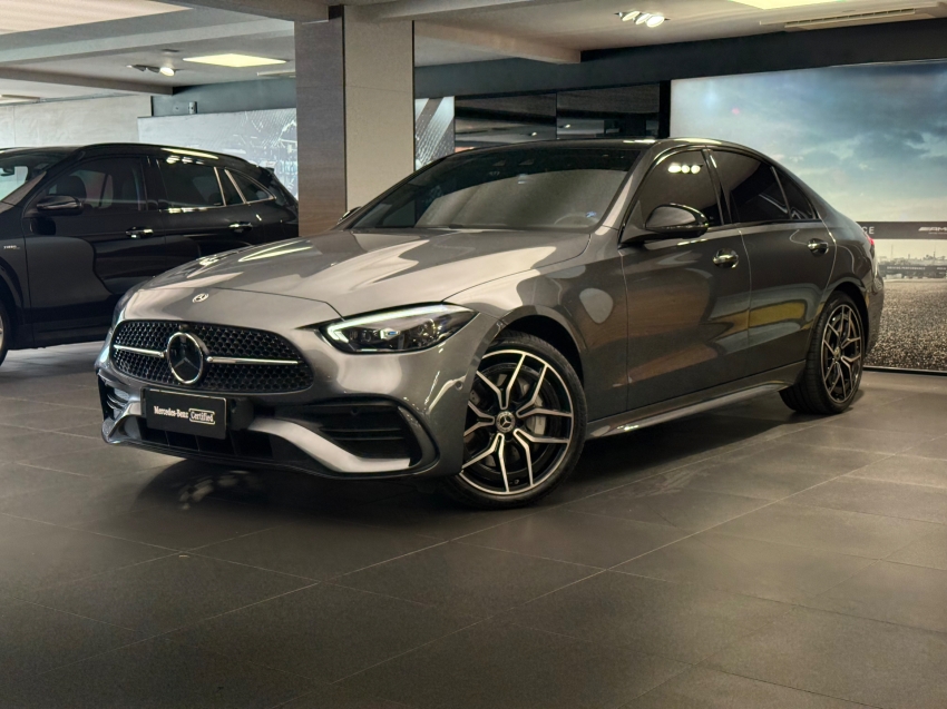 mercedes-benz c 300 2.0 eq boost hibrido amg line 9g-tronic 4p automatico 2025
