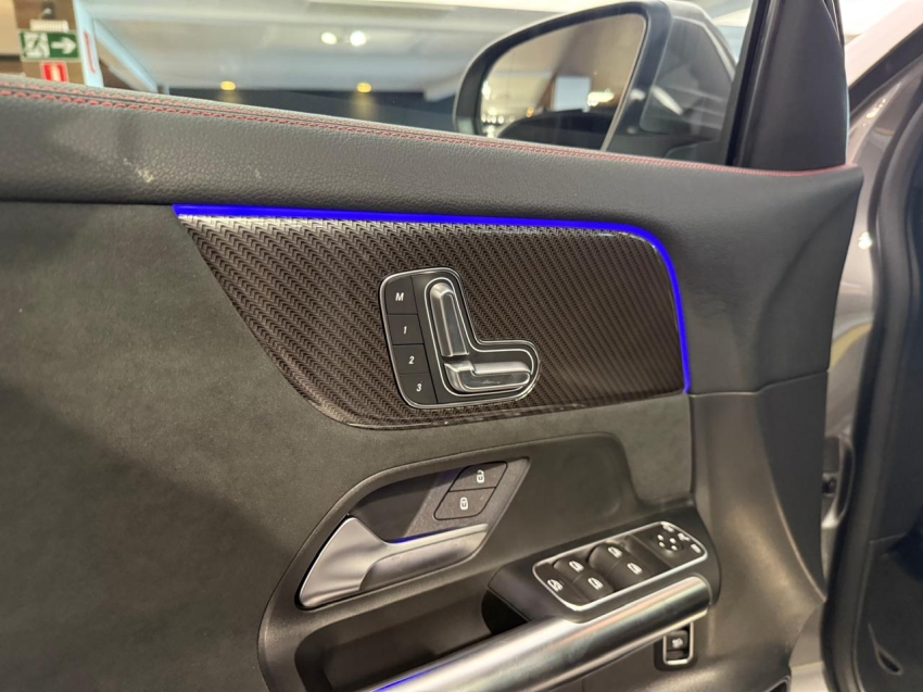 mercedes-benz gla 200 1.3 mhev amg line 7g-dct hibrido 4p automatico 202610