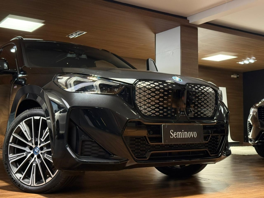 bmw ix1 eletrico xdrive30 m sport 4p automatico 202519