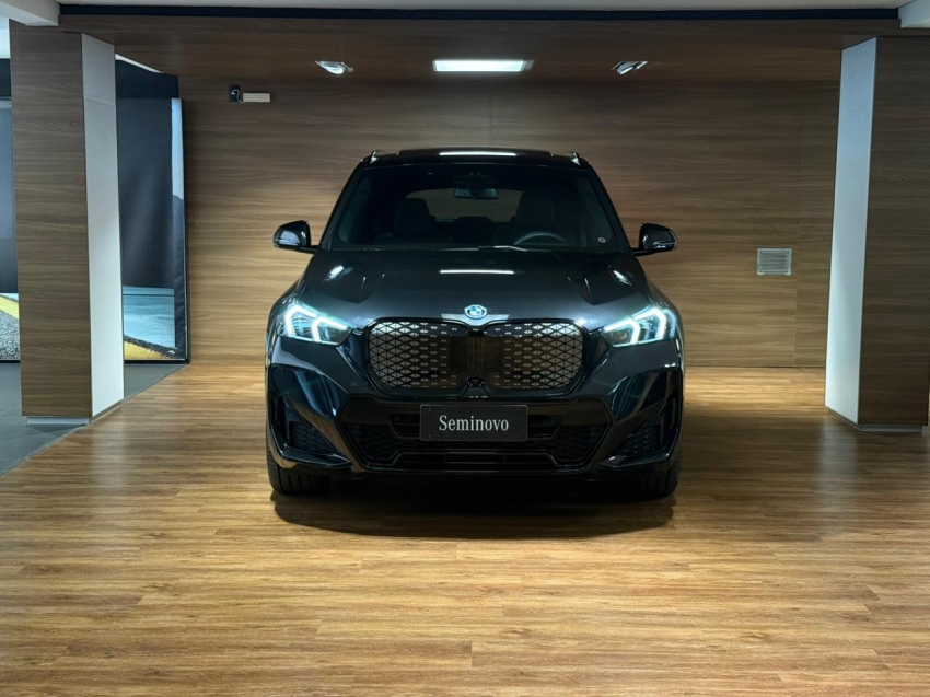 bmw ix1 eletrico xdrive30 m sport 4p automatico 20257