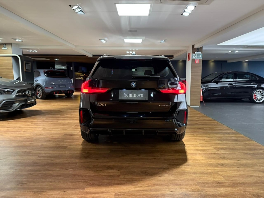 bmw ix1 eletrico xdrive30 m sport 4p automatico 20253