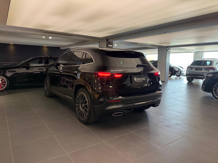 mercedes-benz gla 200 1.3 mhev amg line 7g-dct hibrido 4p automatico 20255