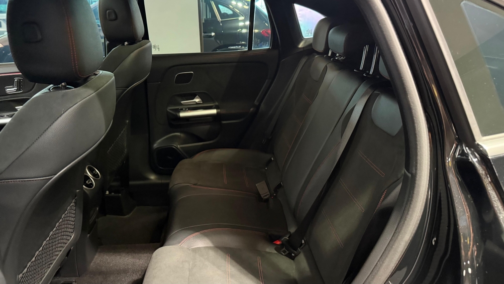 mercedes-benz gla 200 1.3 mhev amg line 7g-dct hibrido 4p automatico 20258