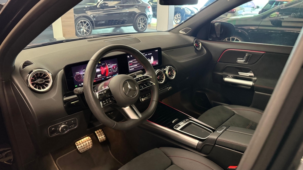 mercedes-benz gla 200 1.3 mhev amg line 7g-dct hibrido 4p automatico 20256