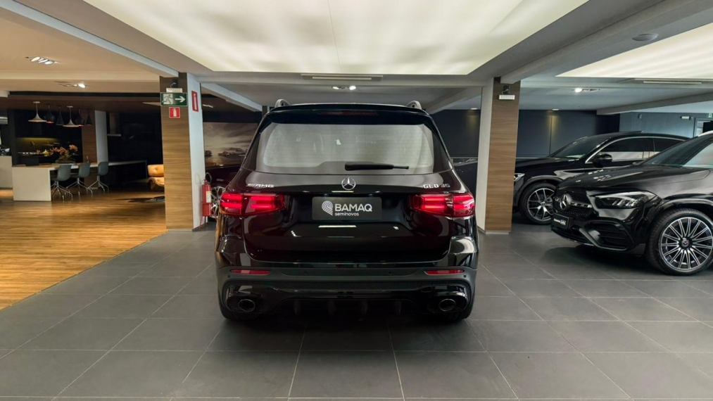 mercedes-benz glb 35 amg 2.0 mhev 4matic speedshift hibrido 4p automatico 20254