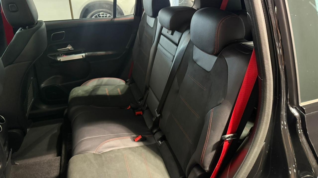 mercedes-benz glb 35 amg 2.0 mhev 4matic speedshift hibrido 4p automatico 202510