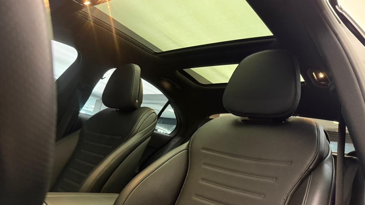 mercedes-benz c 300 2.0 eq boost hibrido amg line 9g-tronic 4p automatico 20247