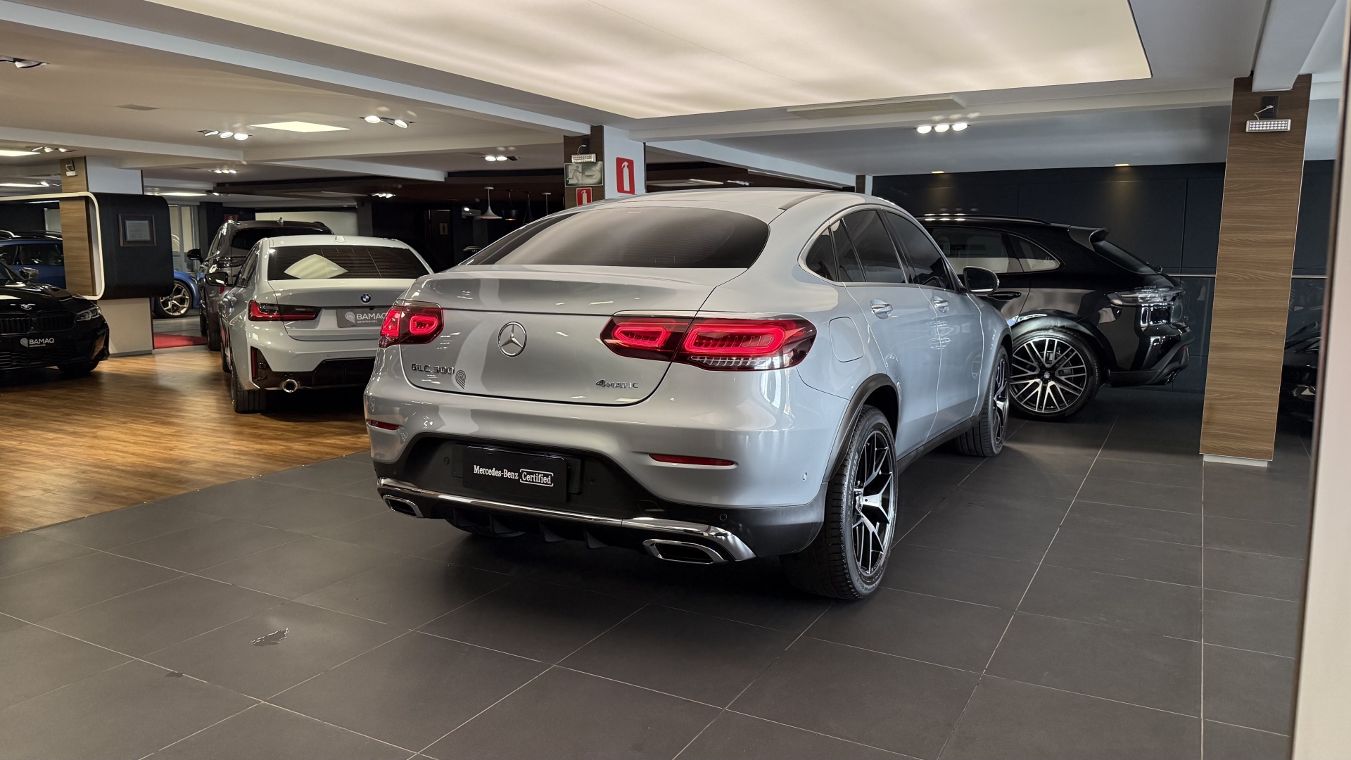 Mercedes-Benz GLC 300 2.0 CGI GASOLINA COUPÉ AMG LINE 4MATIC 9G-TRONIC