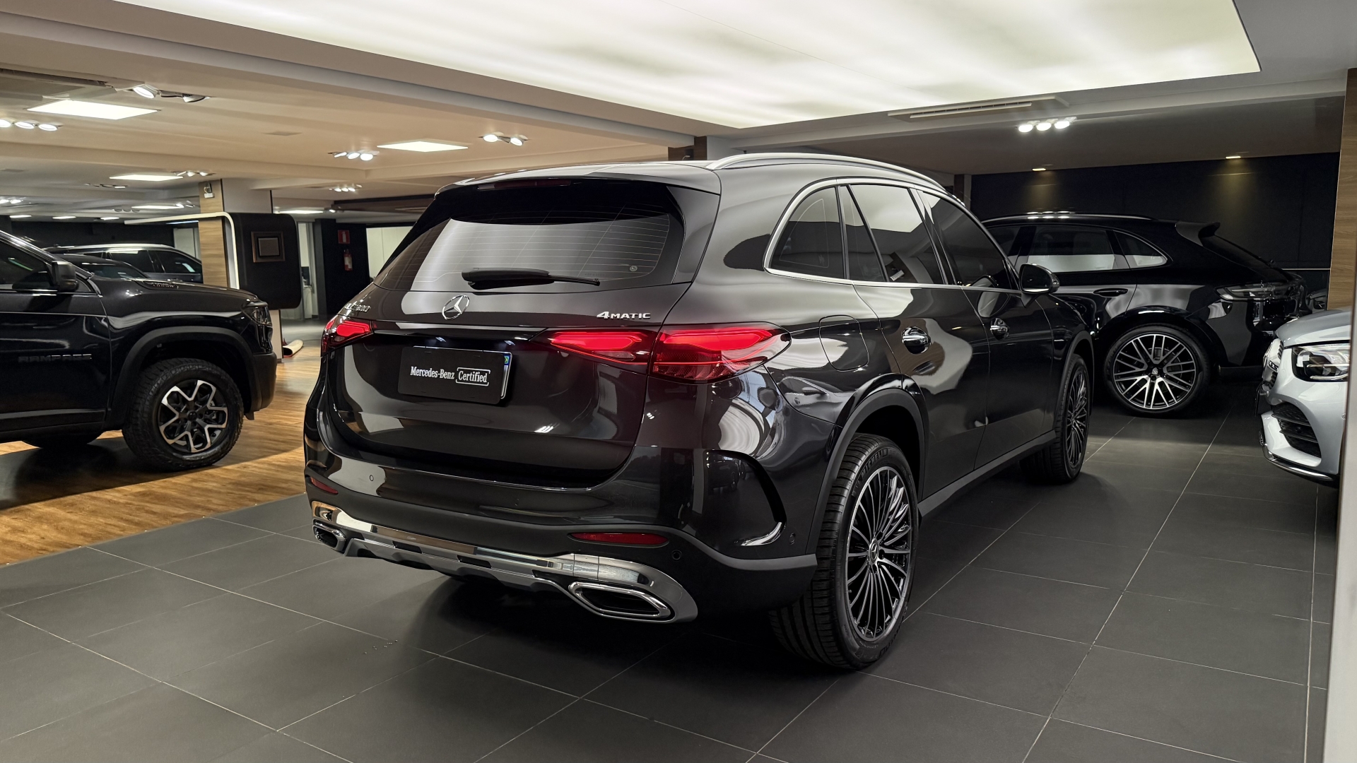 Mercedes-Benz GLC 300 2.0 MHEV AMG LINE 4MATIC 9G-TRONIC