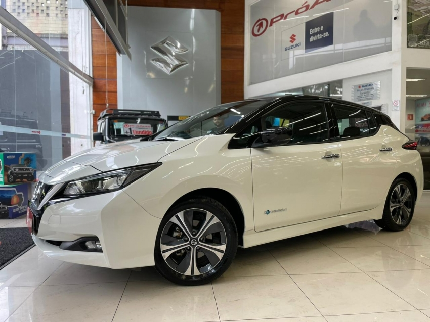 nissan leaf tekna 1.5 gasolina 4p automatico 2022 nissan leaf tekna 1.5 gasolina 4p automatico 2022