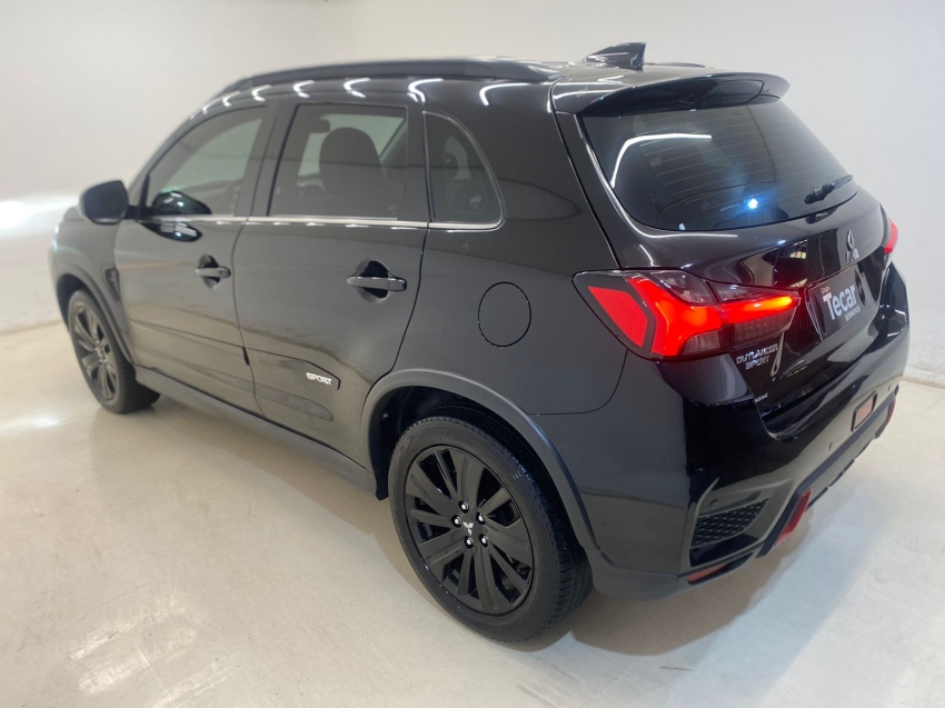 outlander sport hpe awd.