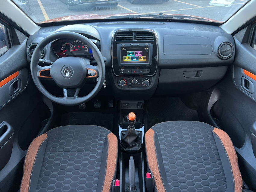 kwid outsider 1.0 2022 manual