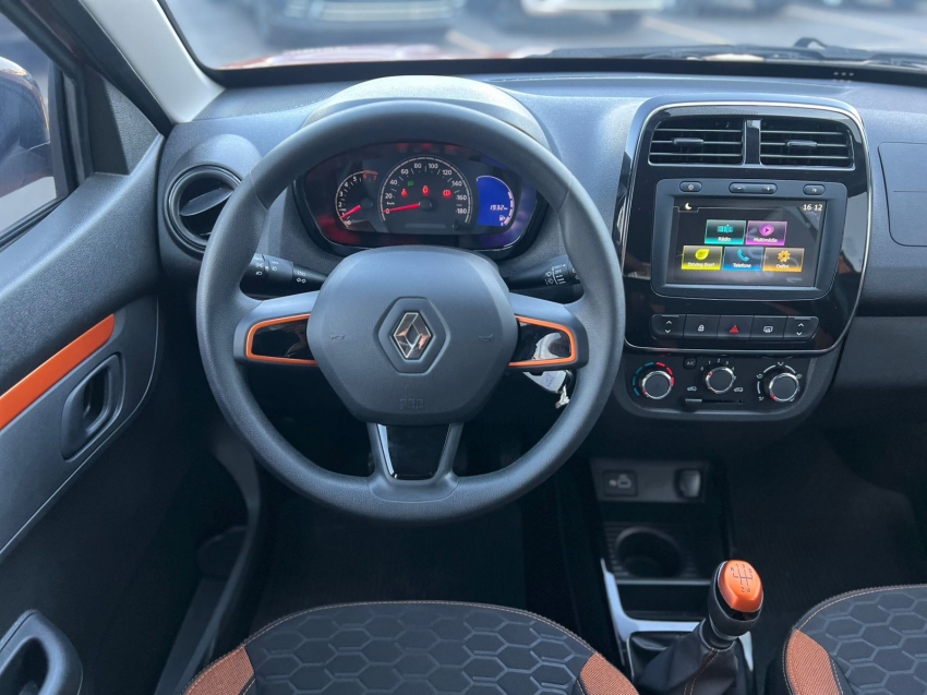 kwid outsider 1.0 2022 manual