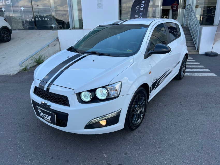 chevrolet sonic 1.6 automatico