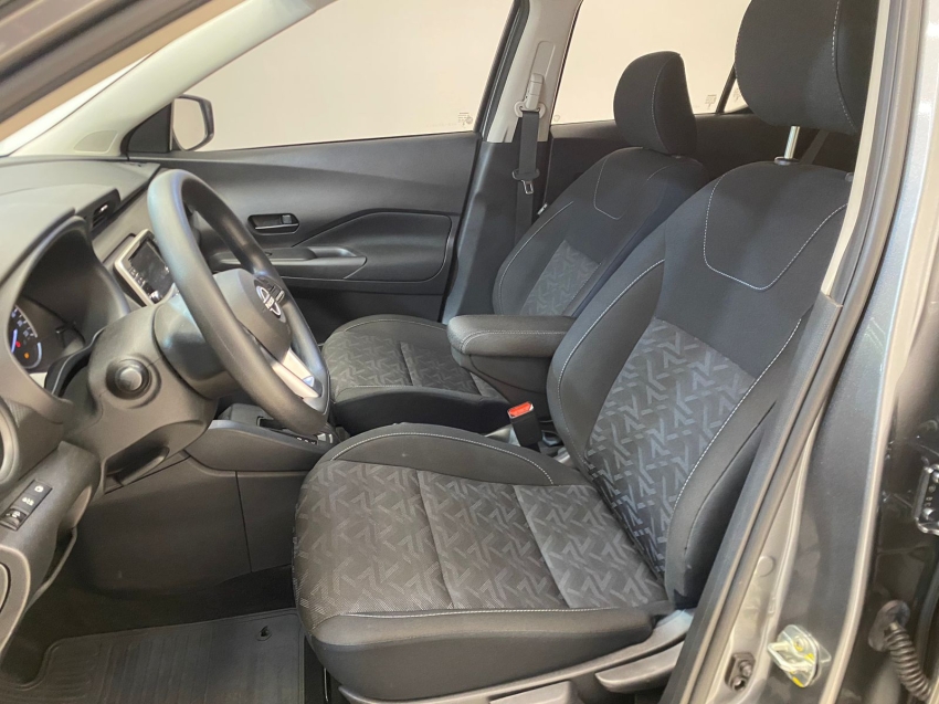 kicks advance cvt 1.6 2024
