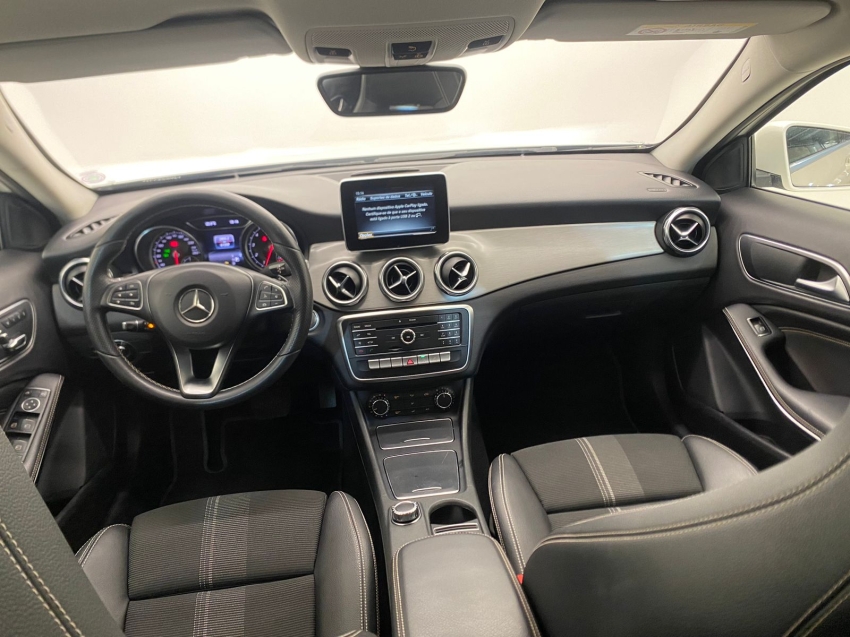 gla 200 advance 1.6 automatico 2018