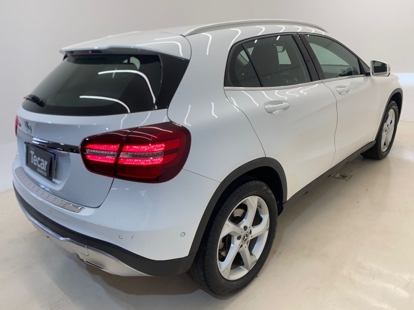 gla 200 advance 1.6 automatico 2018