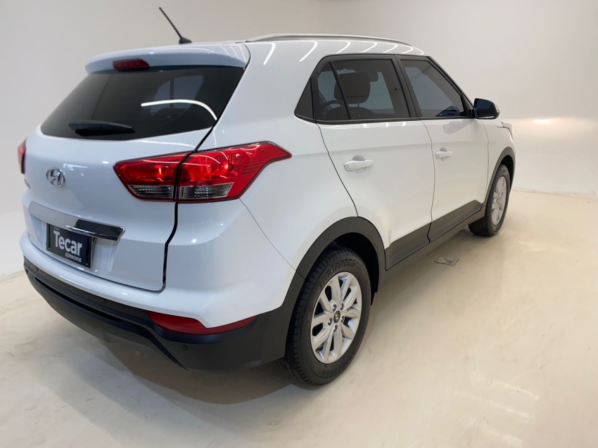 creta action 1.6 automatico 2022