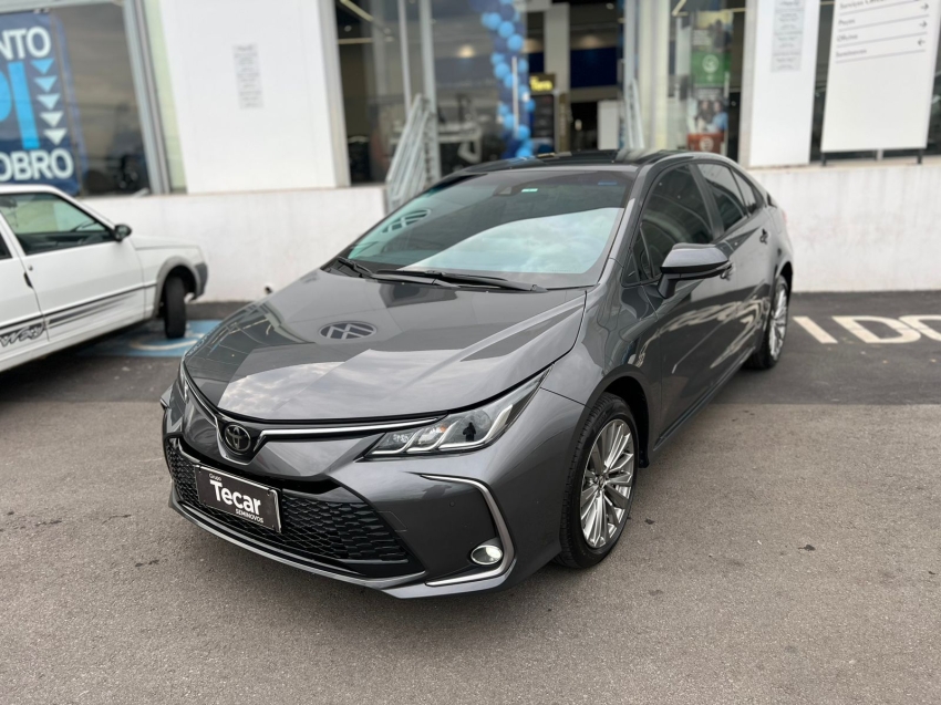corolla xei 2.0 automatico 2024