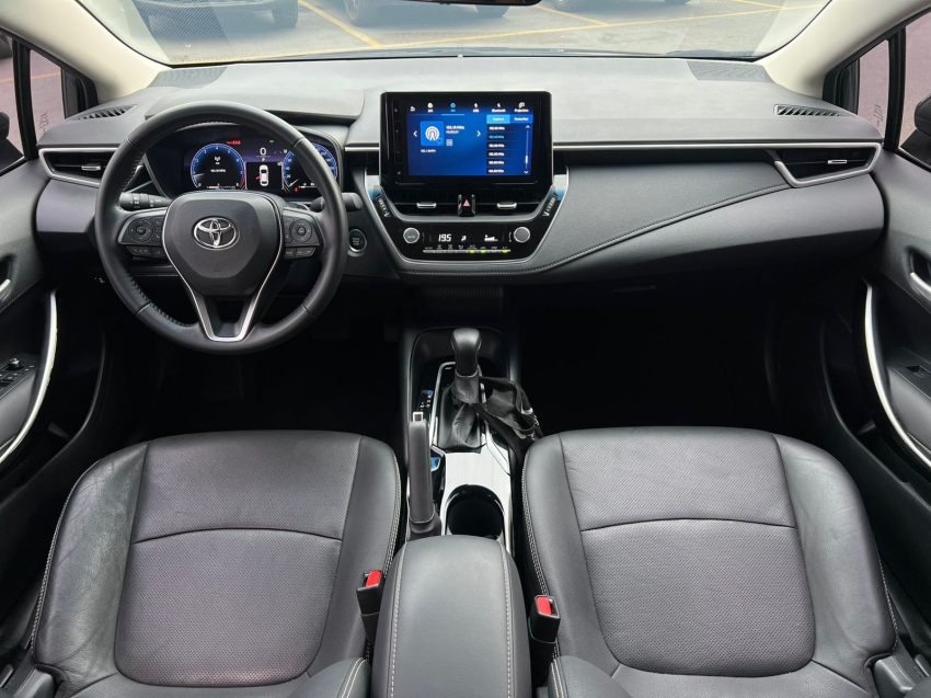 corolla xei 2.0 automatico 2024