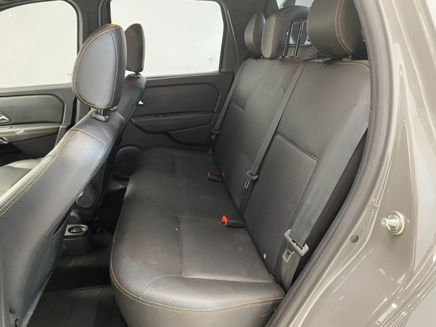 oroch outsider 1.3 cvt flex10