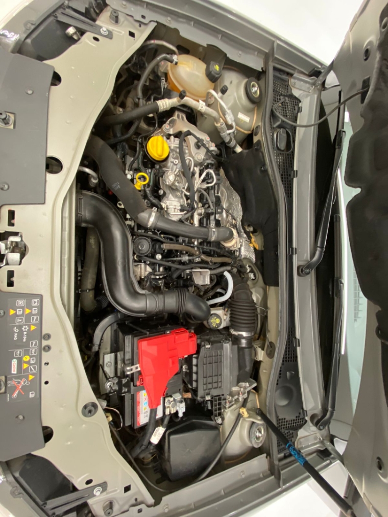 oroch outsider 1.3 cvt flex12