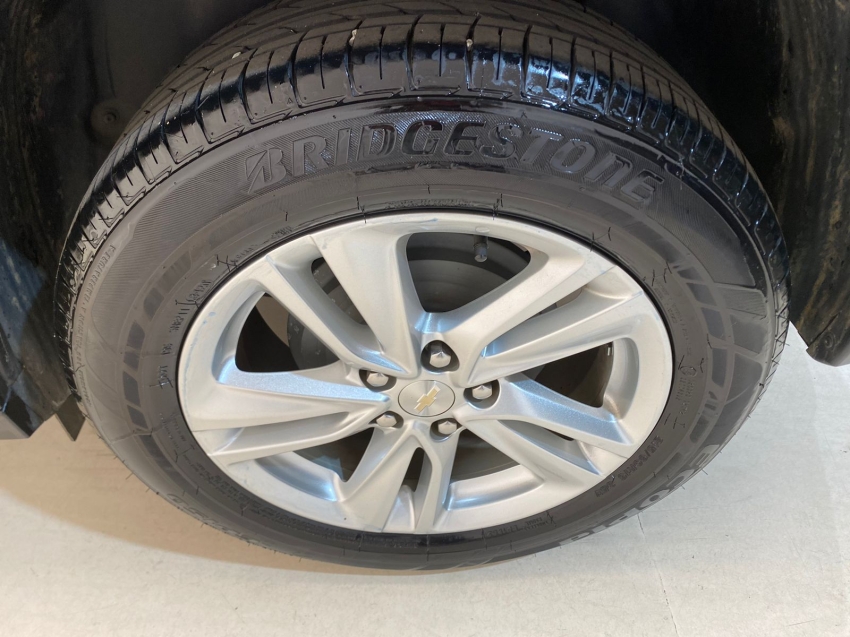 tracker lt 1.0 turbo 202113