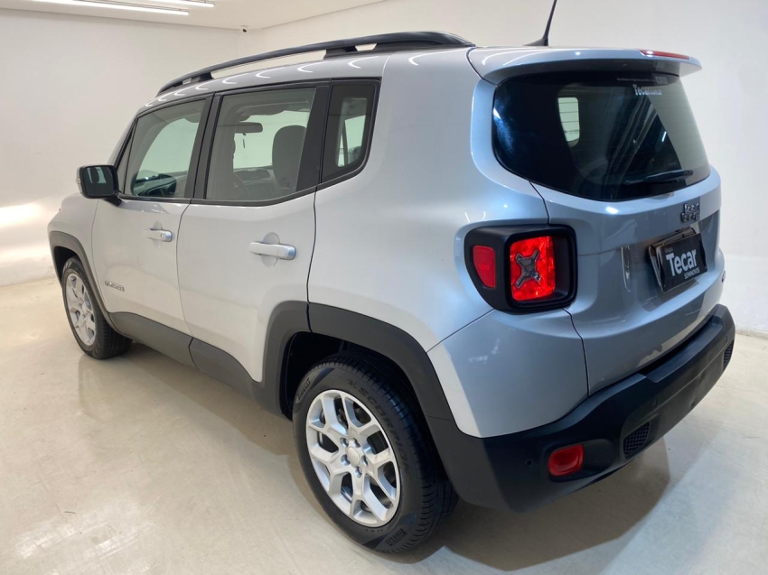 renegade longitude 1.8 aut - 20173