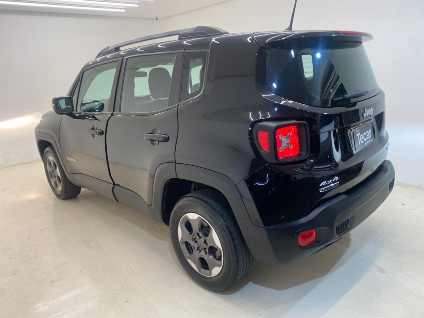 renegade sport 4x4 turbo diesel at5