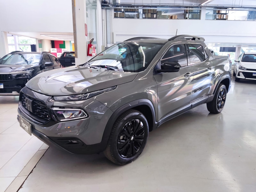 toro volcano 1.3 turbo 2024 flex