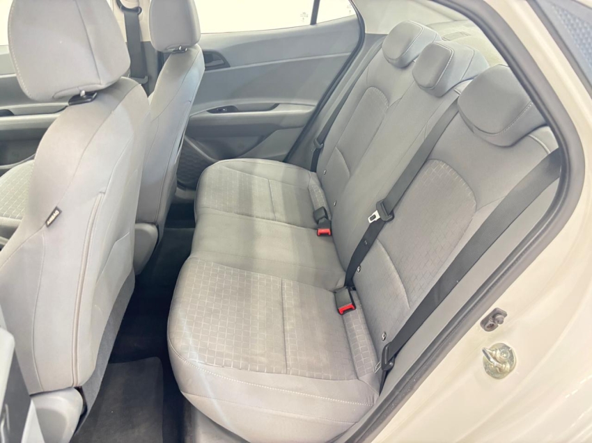 hyunday hb20s 1.0 confort plus9