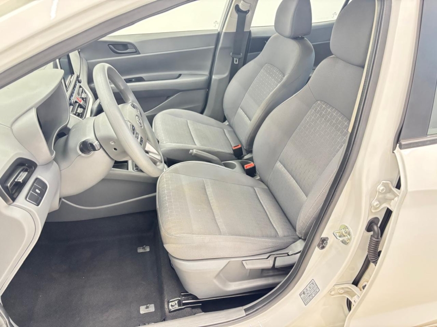 hyunday hb20s 1.0 confort plus8