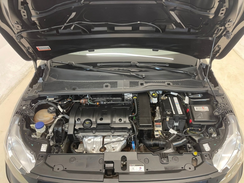 peugeot 208 like mt 202212