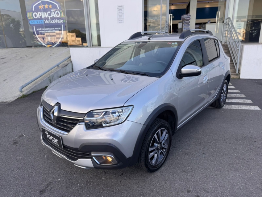 renault sandero stepway 1.6