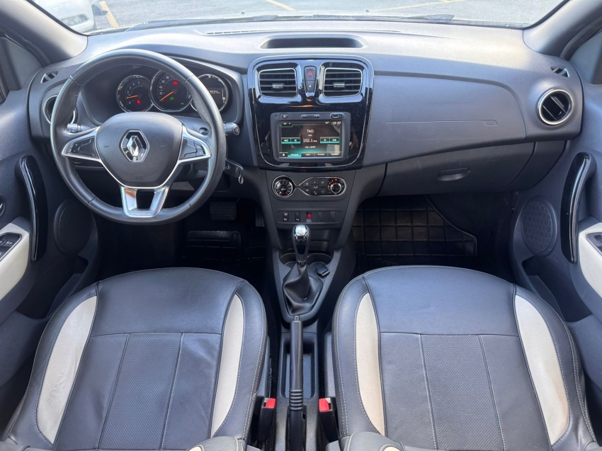 renault sandero stepway 1.67